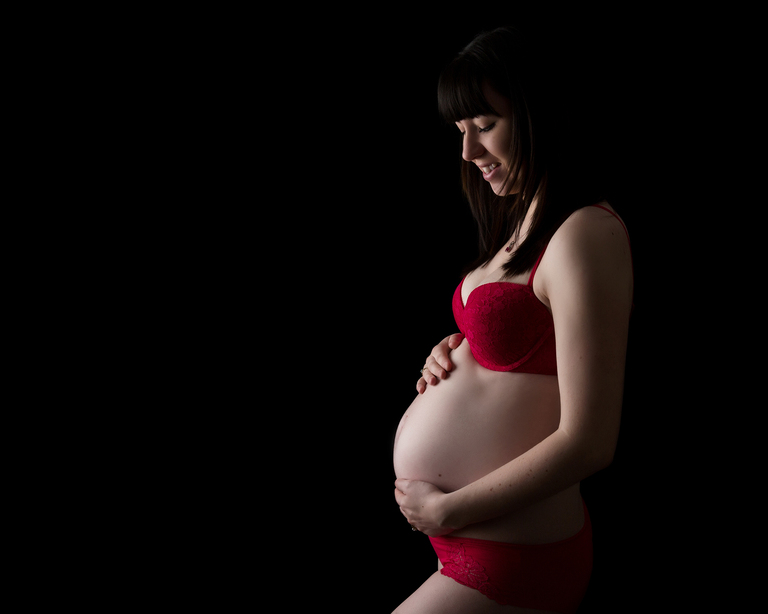 Newborn baby maternity photographer toowoomba sarah gage photography 2