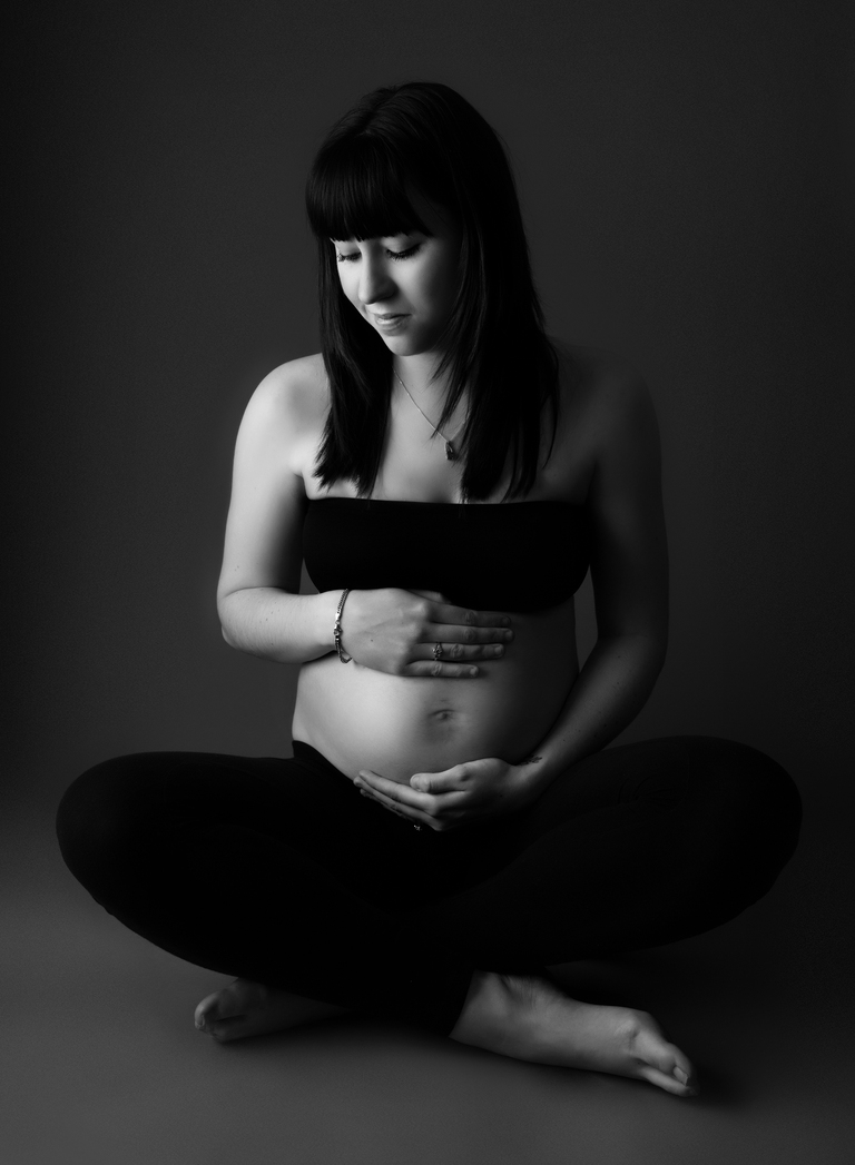 Newborn baby maternity photographer toowoomba sarah gage photography 3
