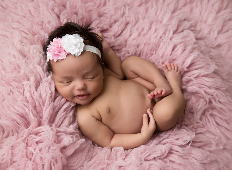 Newborn baby photographer toowoomba sarah gage photography gracie 3