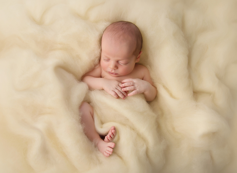 Newborn baby photographer toowoomba dalby sarah gage photography 2