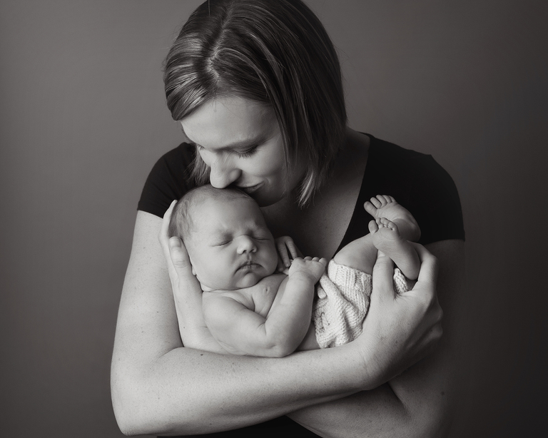 Sarah Gage Photography Newborn Photographer Toowoomba 9