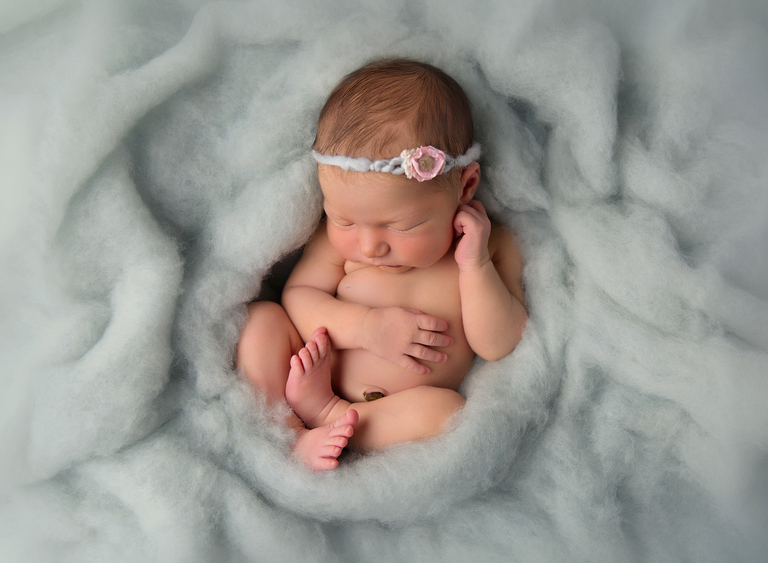 Newborn baby photographer toowoomba sarah gage photography 5