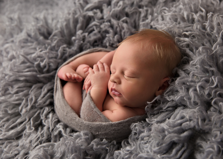 Toowoomba Newborn Photographer 3
